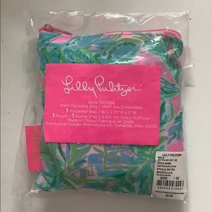 Lilly GWP Packable Bag